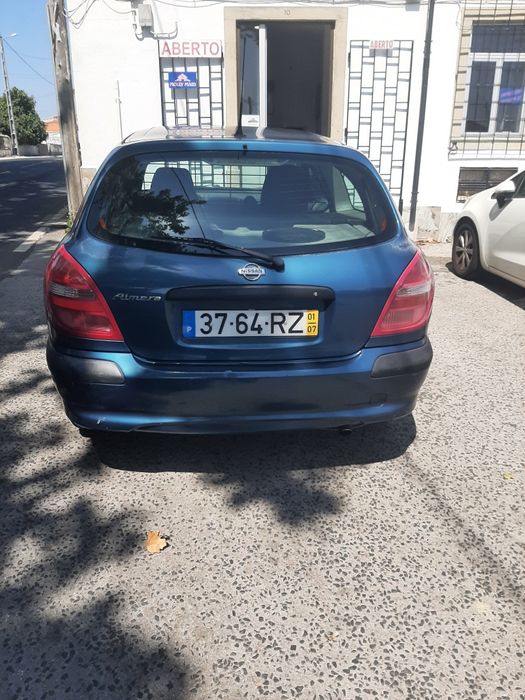 Nissan almera 2.2 de 2001 comercial