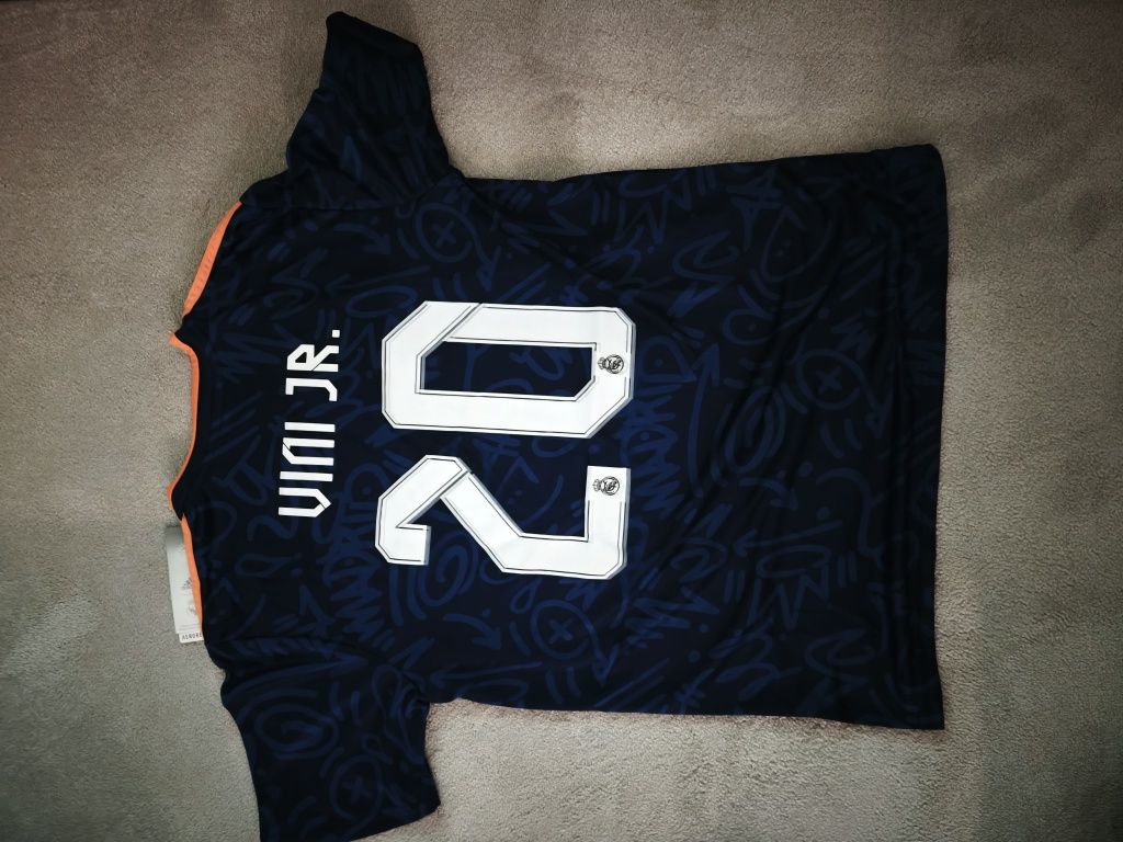 Camisola Real Madrid alternativa 21/22(Vini Jr)