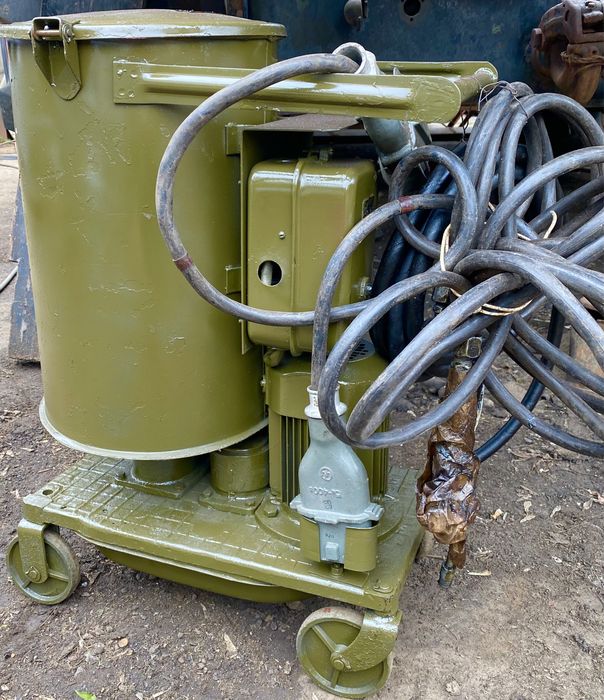 Нагнетатель смазки з хранения