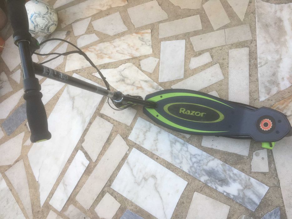 Razor Power Core e90