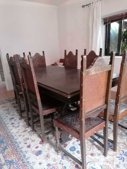 Mobília de sala de jantar clássica, completa