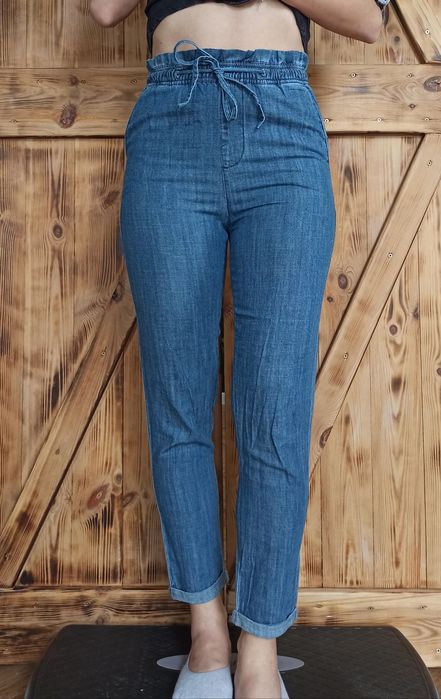 Jeansy baggy materiałowe na gumce z paskiem, 32/34 XXS/XS Cropp y2k ch