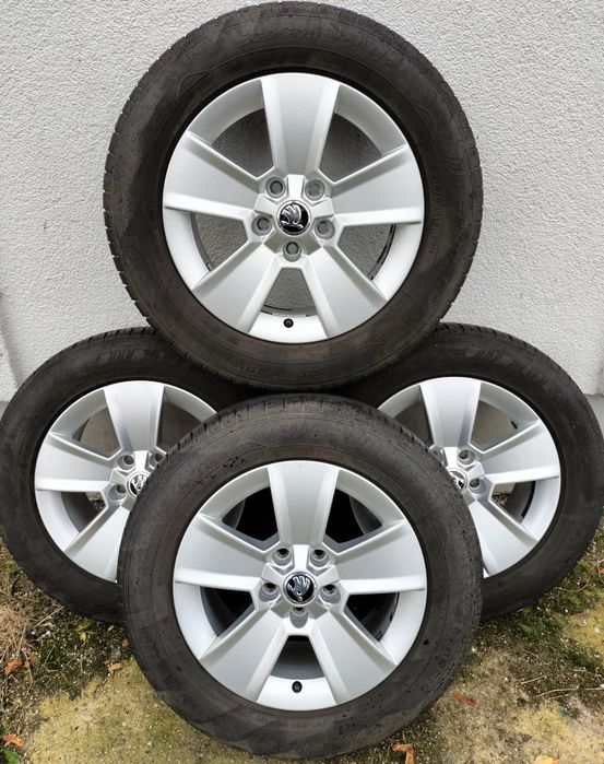 Felgi z oponami Skoda Karoq Yeti SuperB 7x16 ET45 5x112
