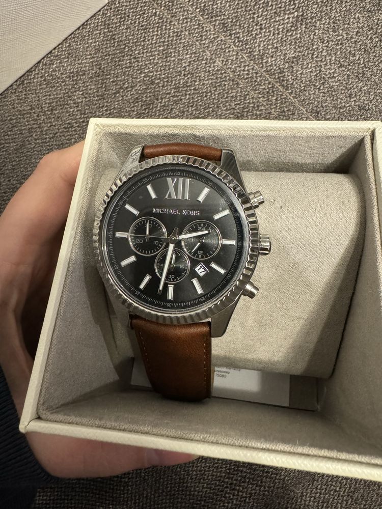 Чоловічий годинник Michael Kors MK8456