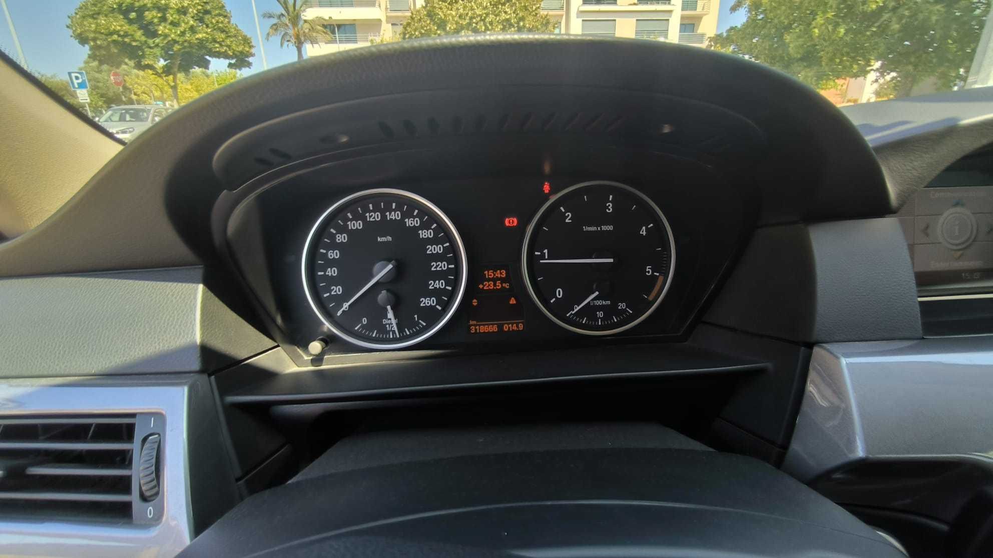 BMW 520d Touring Executive