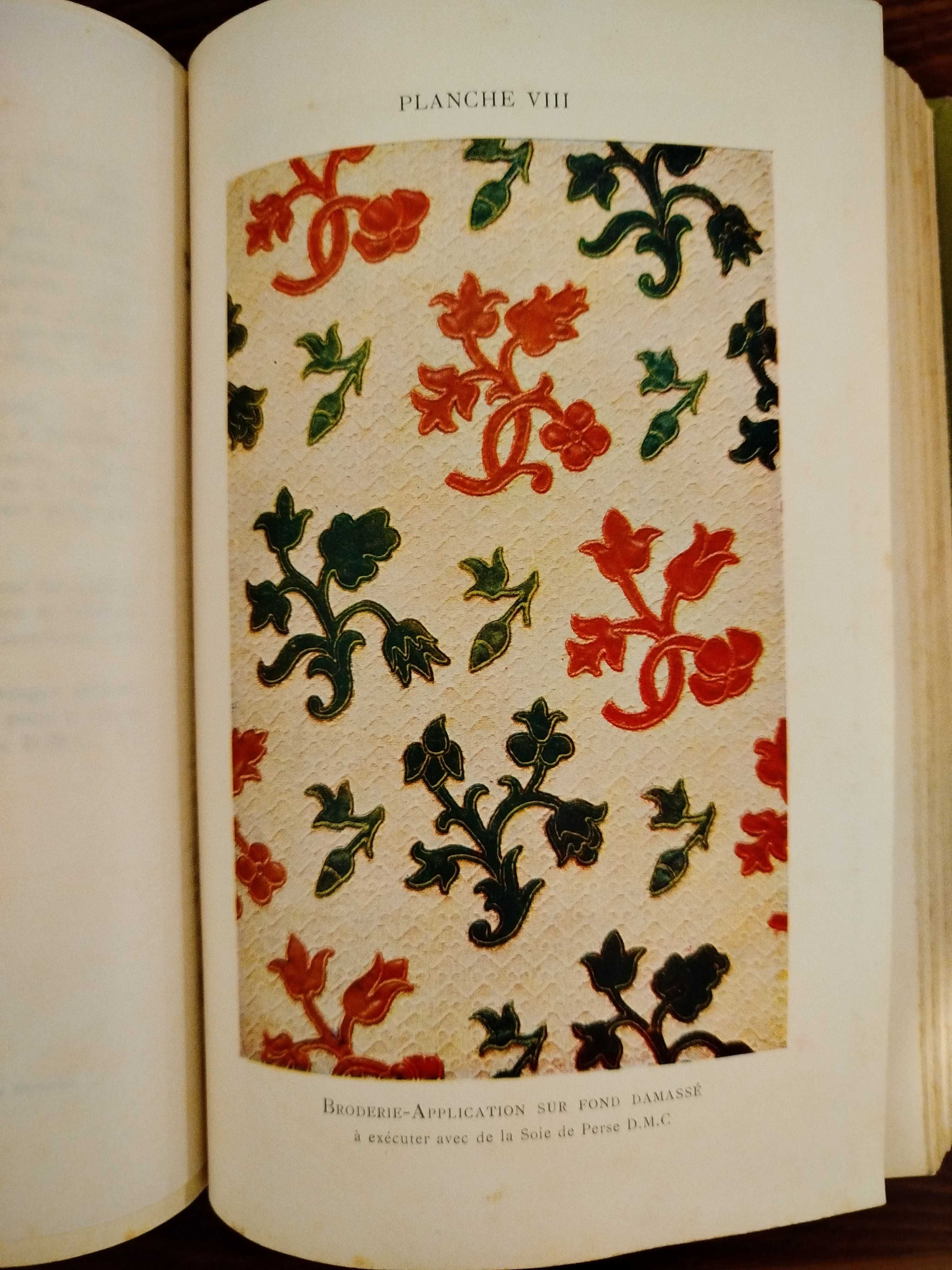 Encyclopédie des ouvrages / Costura / Bordados