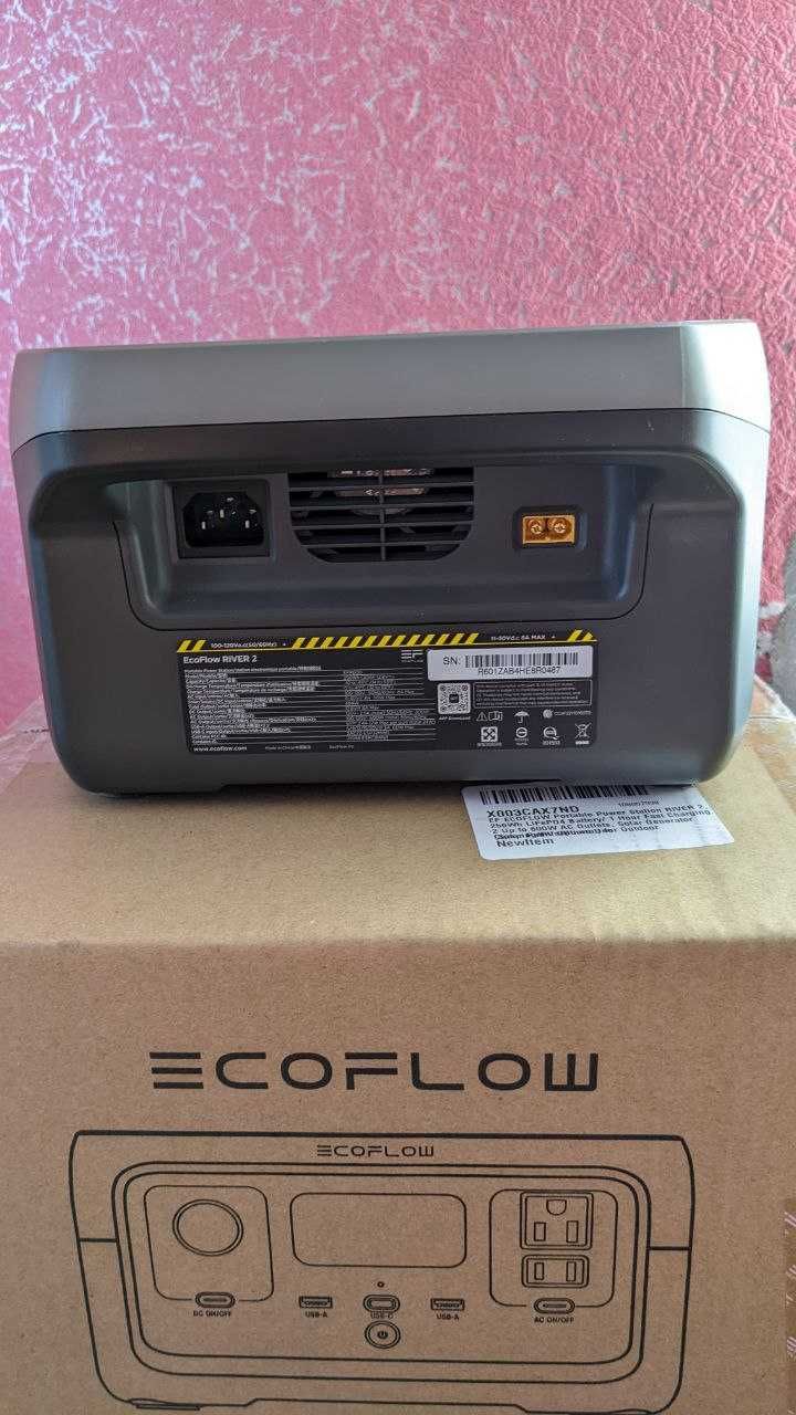 Зарядная станция Ecoflow river 2 USA 110v 256wh LiFePO4 power station