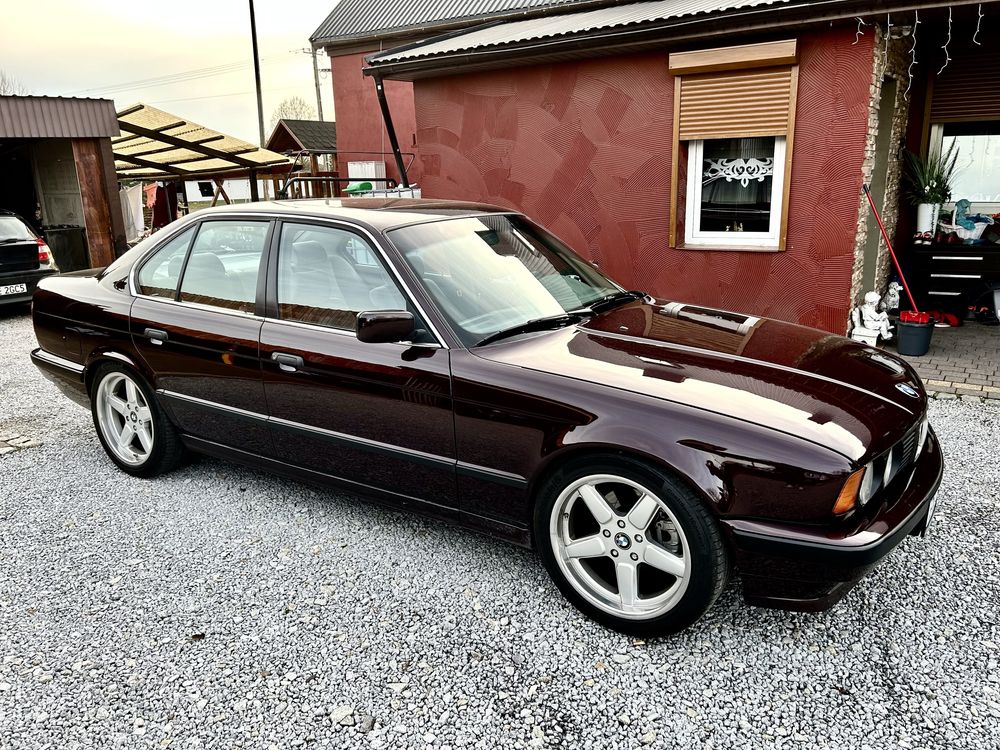 BMW E34 525i bp 24V 192km stan kolekcjonerski org.przeb.230