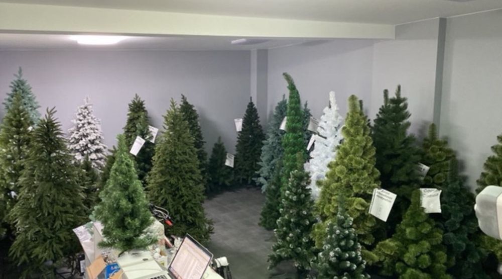 ⇒ Елки и Сосны ПВХ Juzva