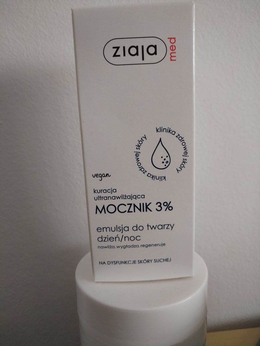 Ziaja vegan, kuracja ultra nawilżająca, mocznik 3%, 50ml