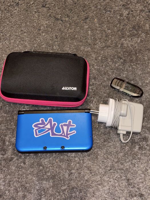 Nintendo 3DS  XL