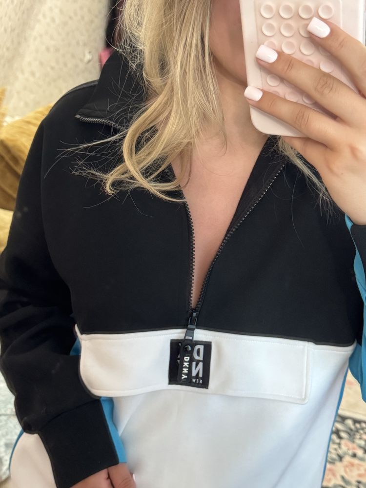 Кофтинка DKNY на змійці