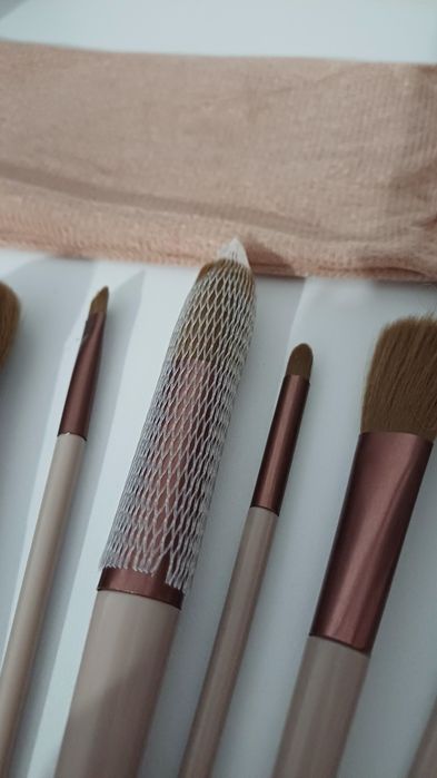 Komplet pędzli makijaż  nowy