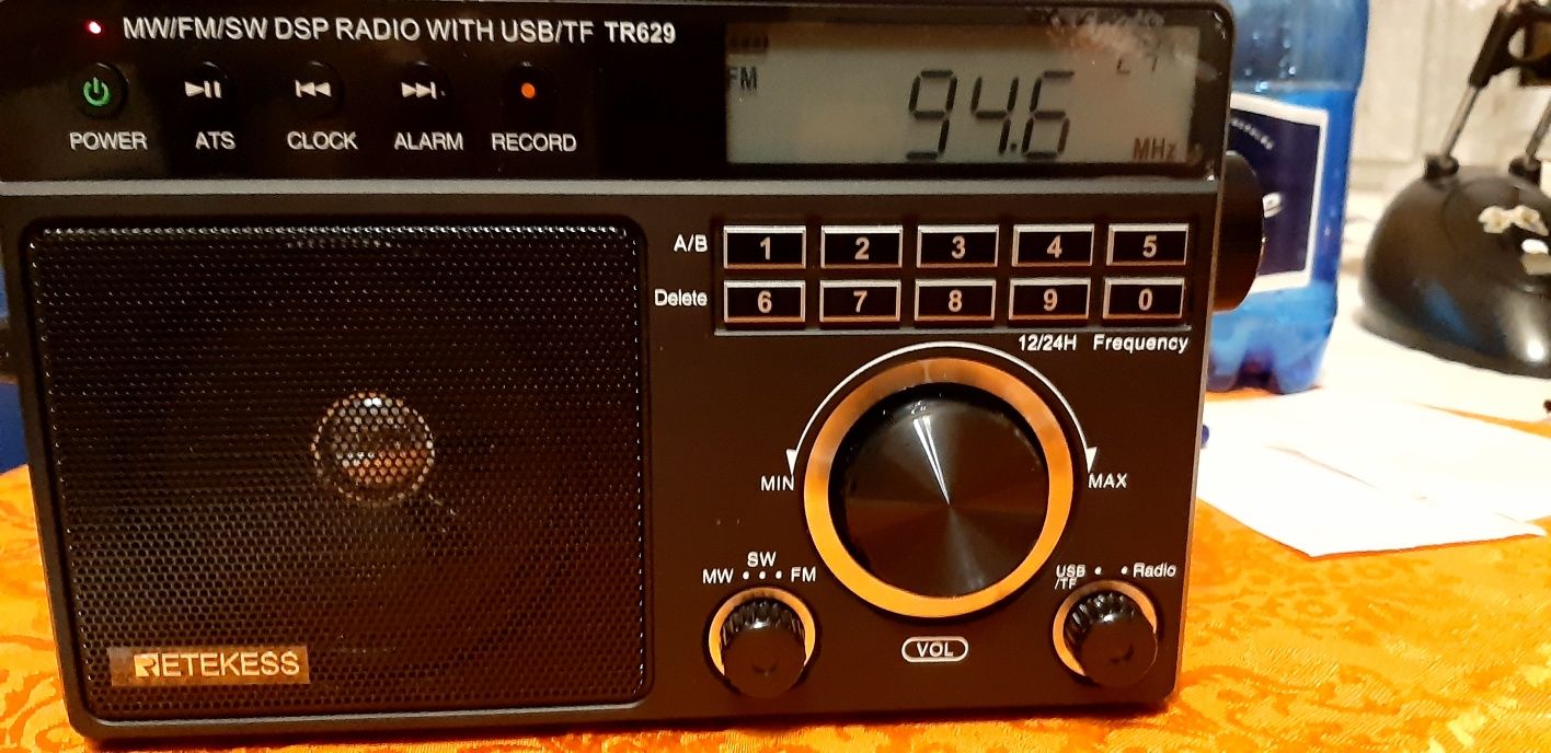 Radio w stylu RETRO