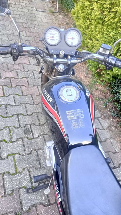 Motocykl router 125