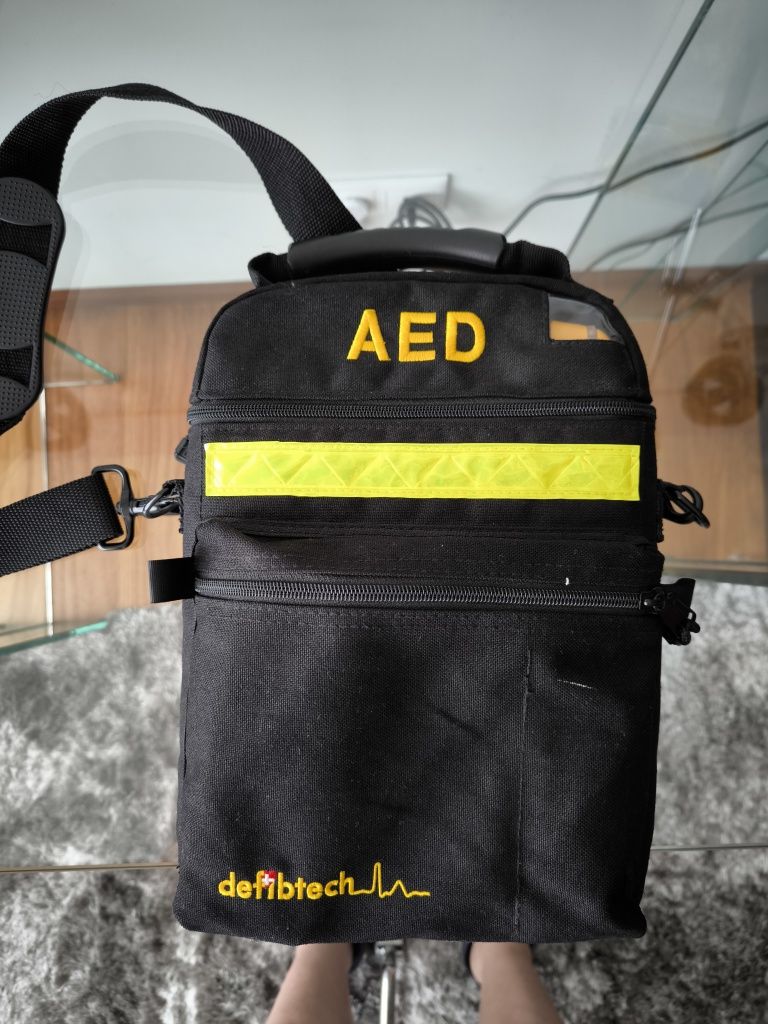 Desfibrilador Defibtech Lifeline Semi Automático