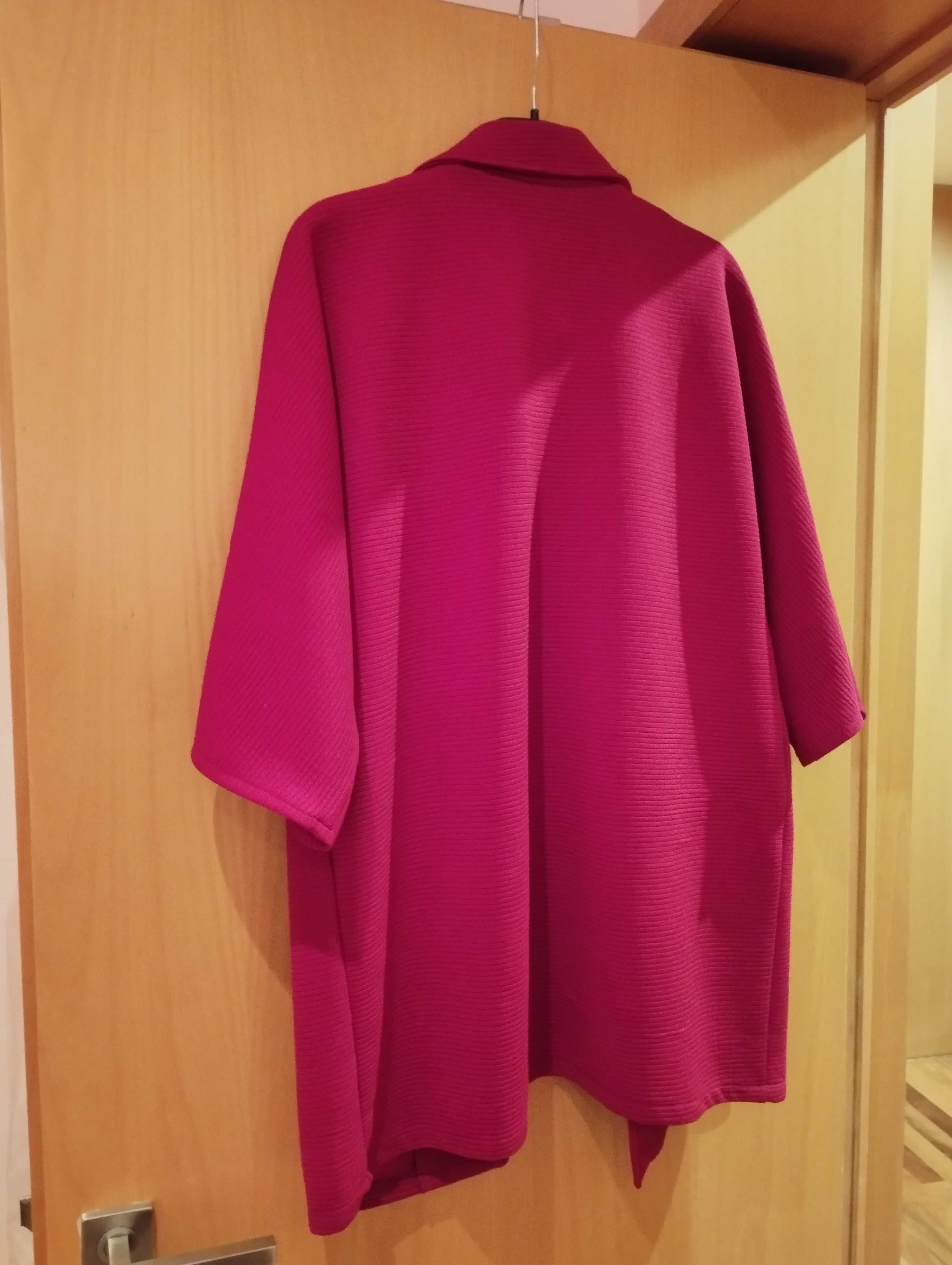 casaco  cor rosa forte