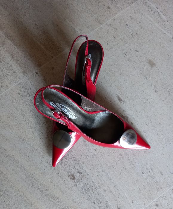 Sapatos vermelhos senhora 38 - NOVOS