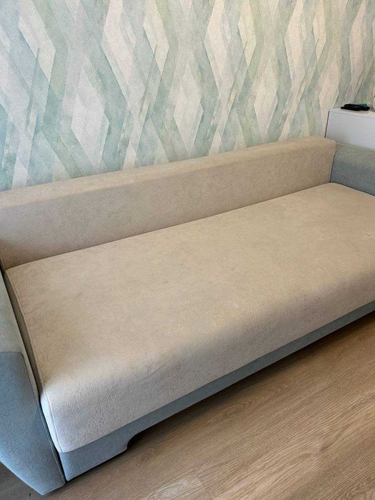 Прямий диван Венеція