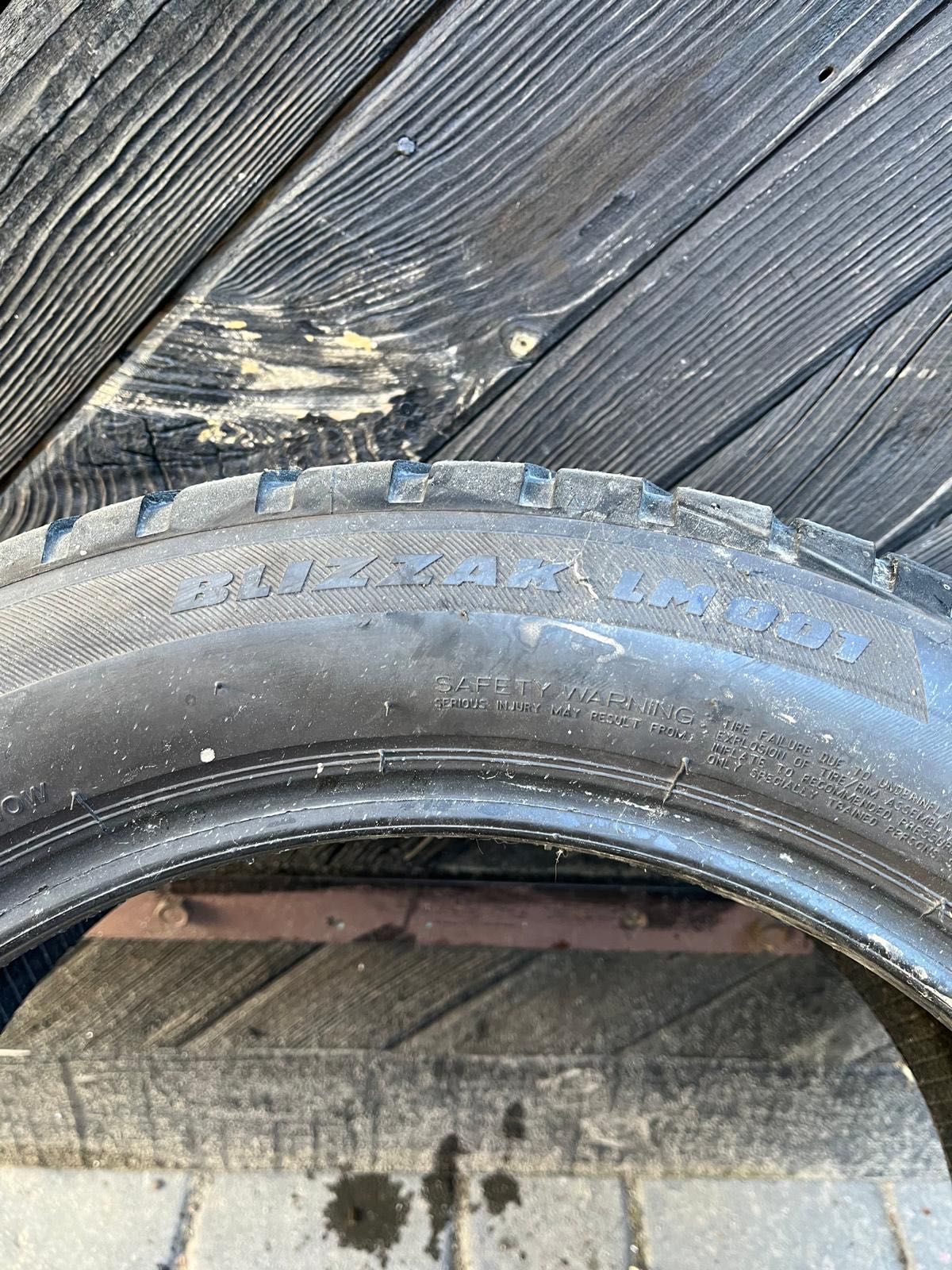 Opona Bridgestone Blizzak LM001 205/55 r17  zimowe