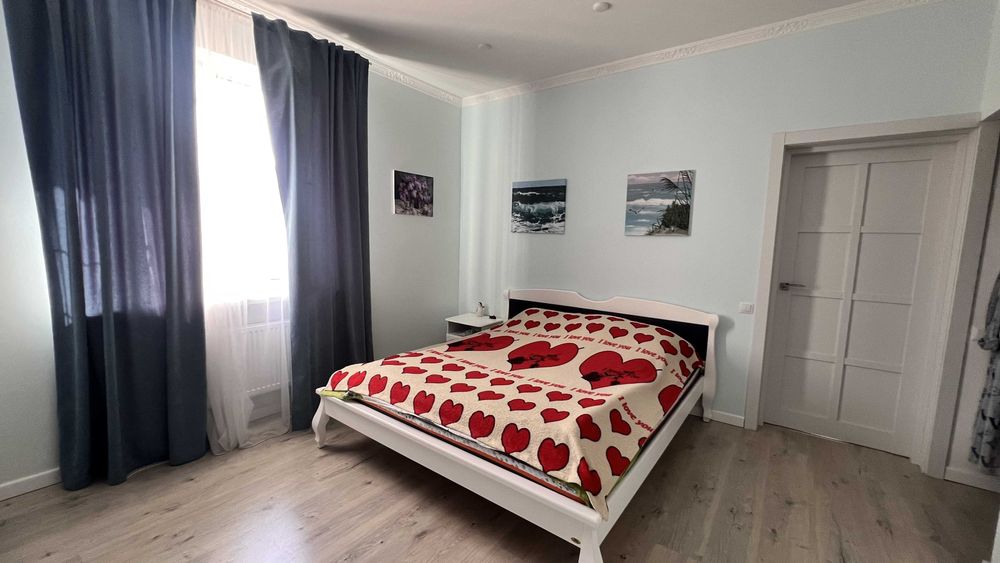 Продается современный и уютный дом в живописном селе Молодежное.