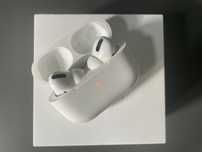 słuchawki Apple AirPods Pro (MLWK3ZM/A) etui ładujące MagSafe komplet