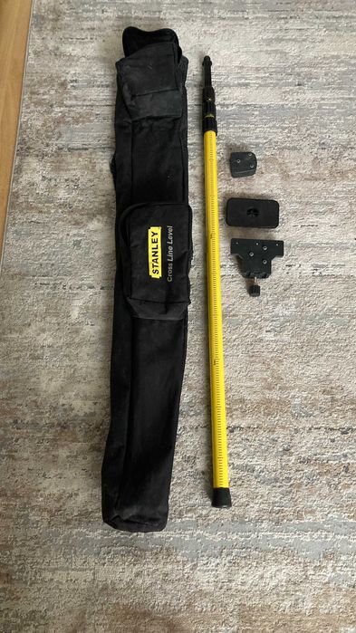 Tyczka do lasera poziomicy 280 cm + uchwyty + torba  - STANLEY
