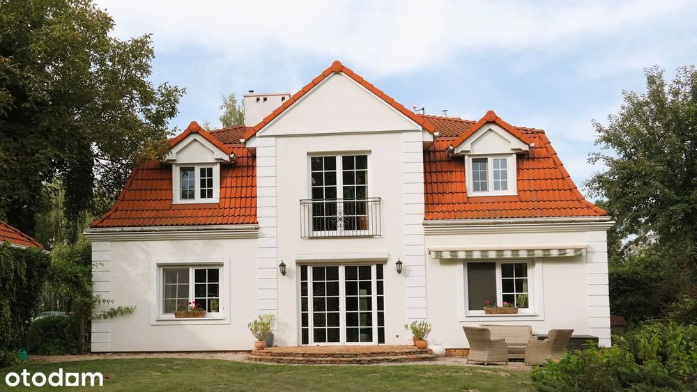 Siedlisko o powierzchni ponad 1,5 ha z wyjątkowym domem