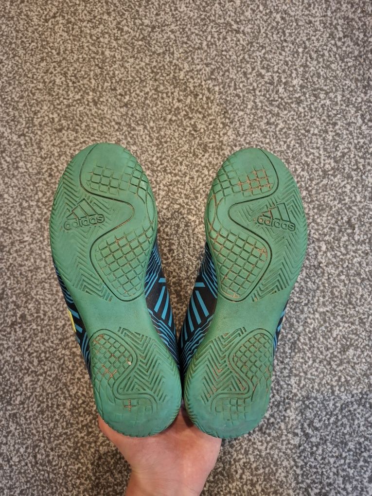 Halówki Adidas Nemeziz rozmiar 38