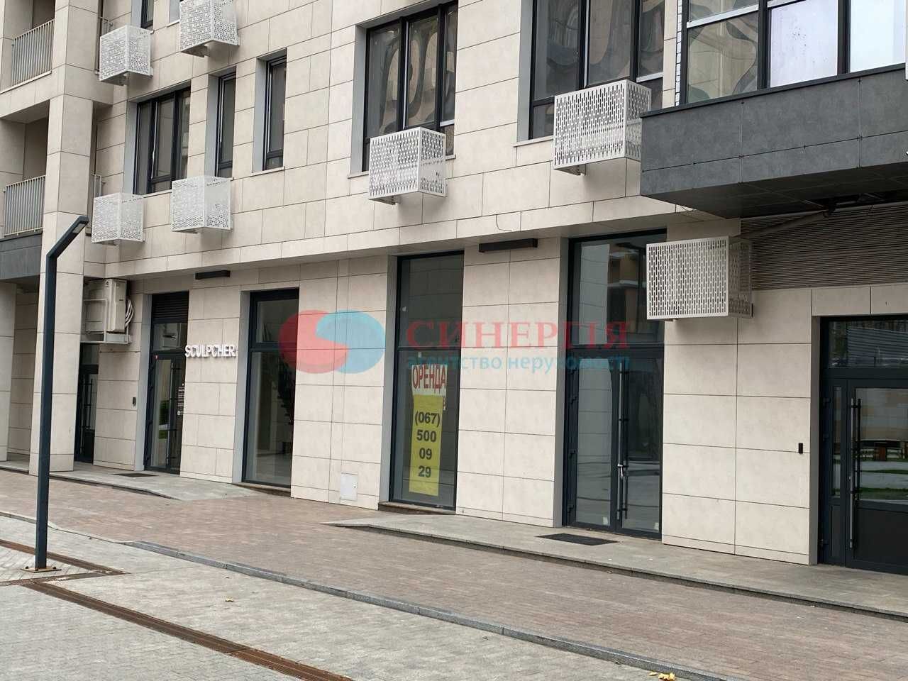 160м, Золоті Ворота, Львівська площа, на вході в ЖК Ярославів град