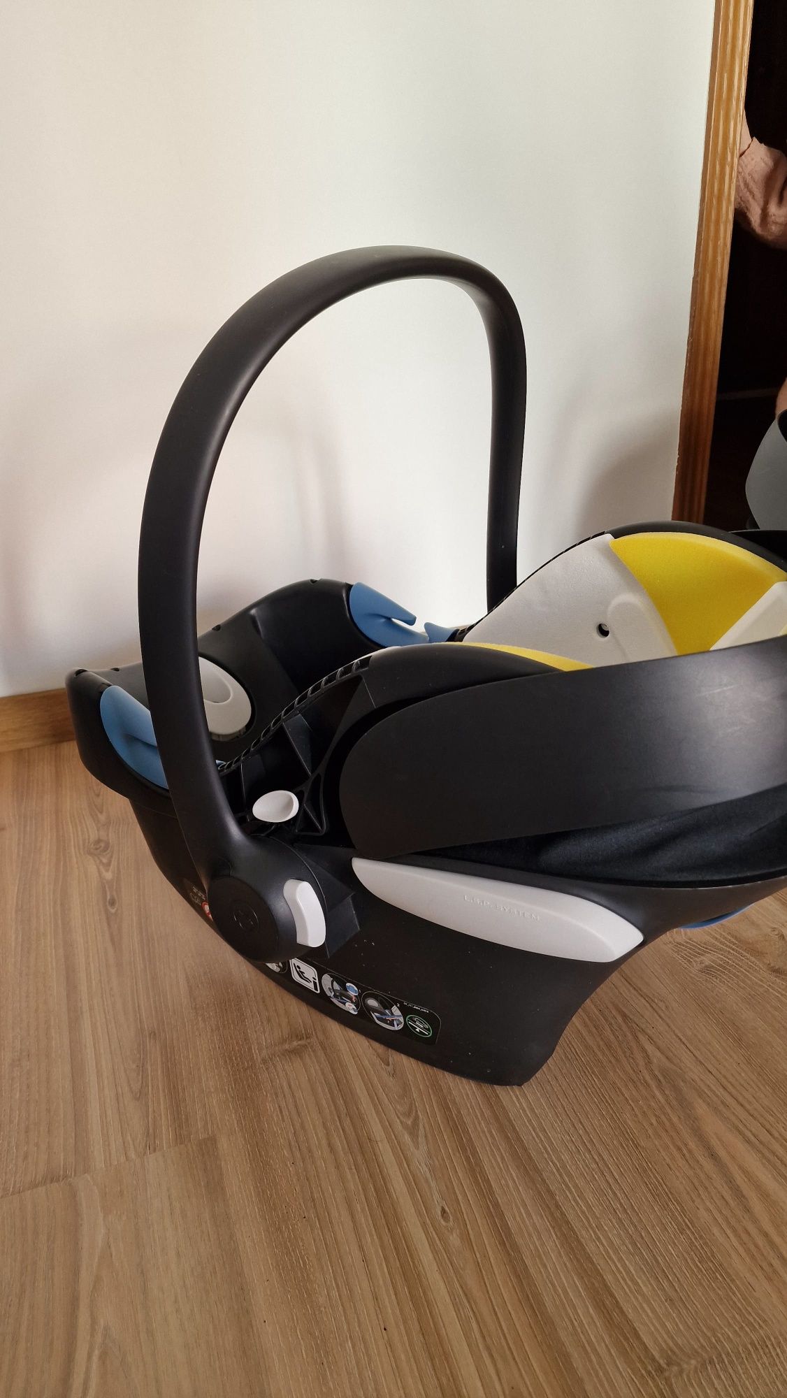 Cadeira auto/ovo Cybex Aton B
