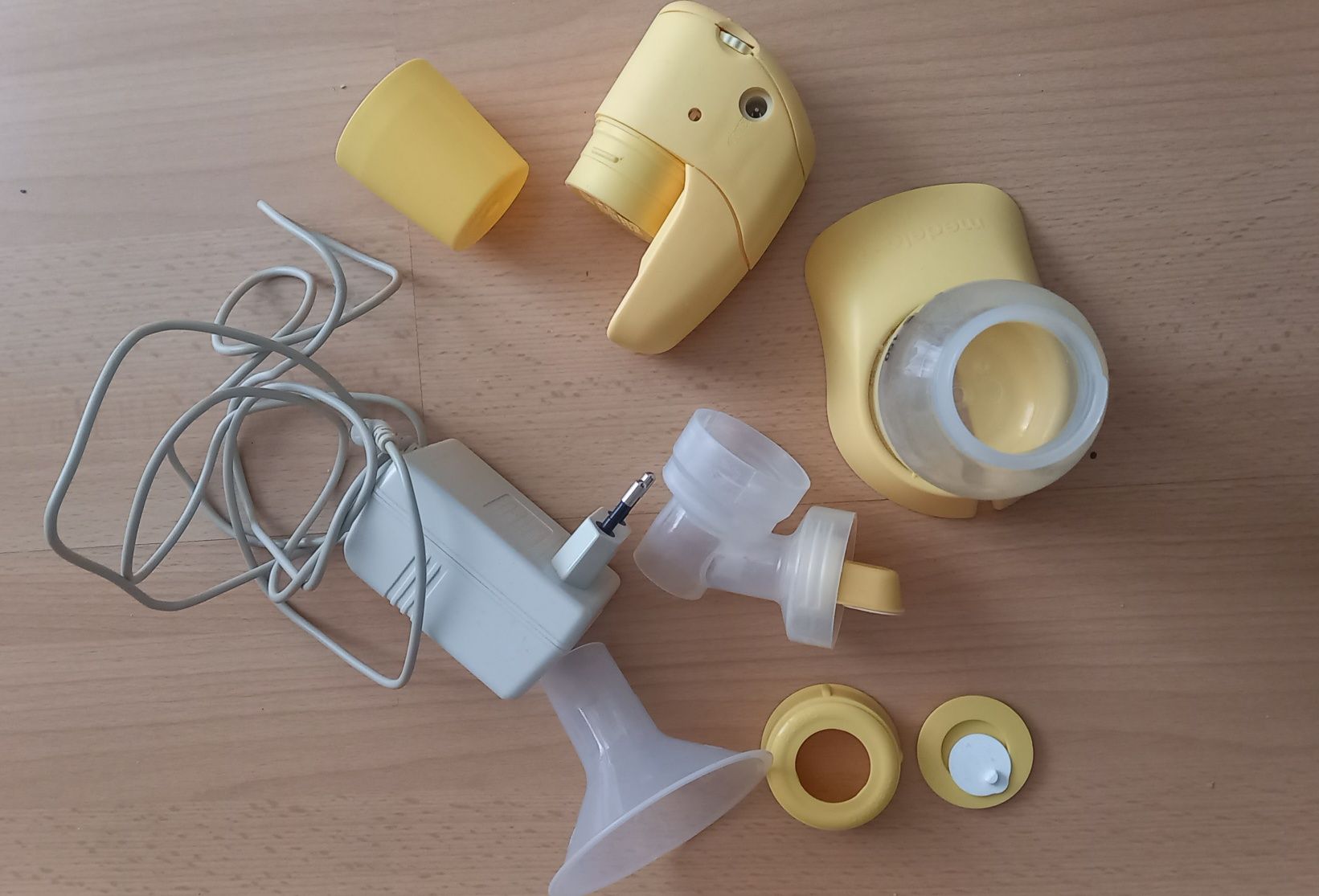 Laktator elektryczny medela