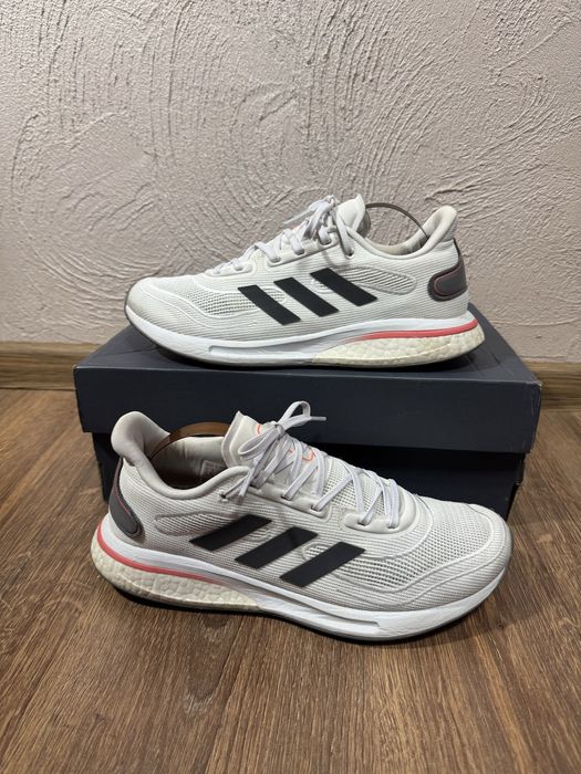 Кросівки Adidas Supernova
