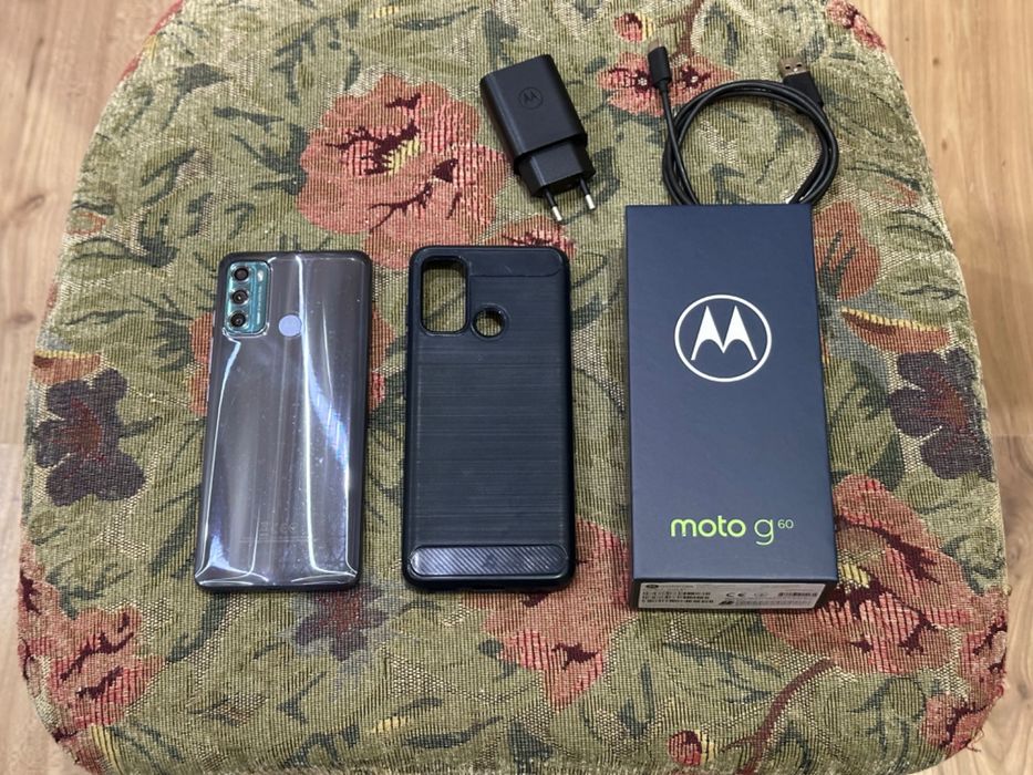 Motorola Moto G60 6/128 акумулятор 6000 mAh - гарний стан