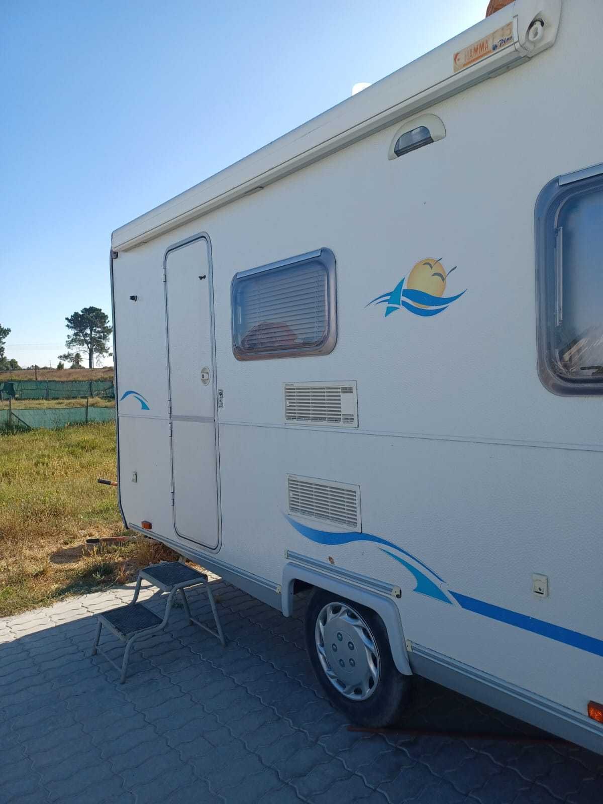 Roulote caravelair brasilia luxe 450