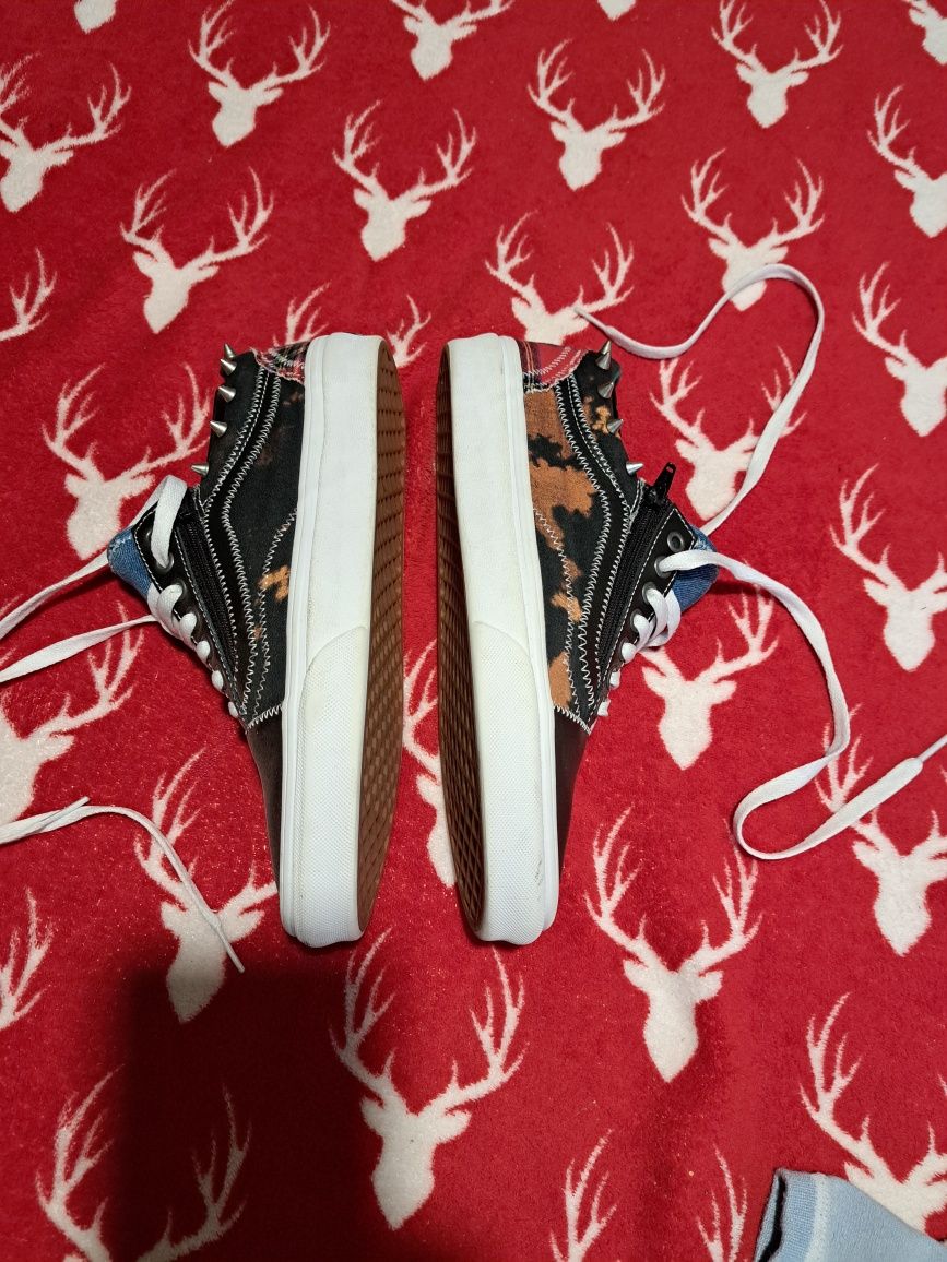 Obuwie roz 40 Vans