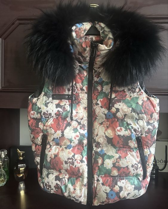 BeaYukMui Италия жилет пуховик