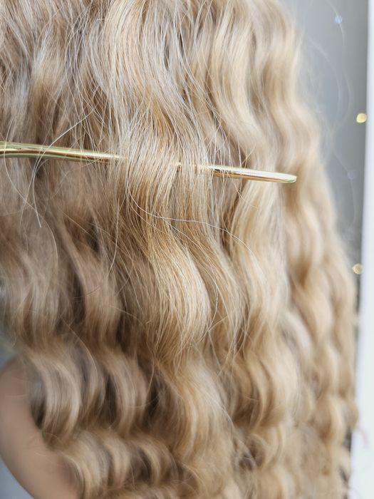 Długa peruka fale loki ciemny bląd Kaja naturalna fryzura
