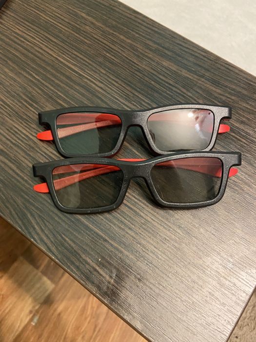 Очки для кино 3D