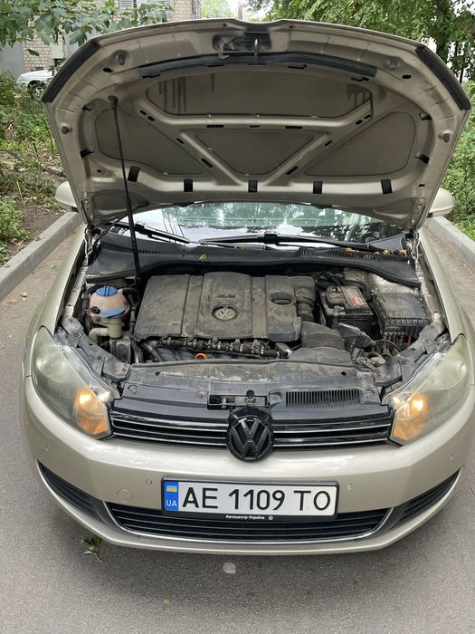 Продам VW Jetta 2,5 , 2012 г.