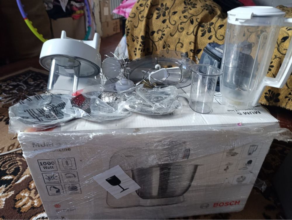 Кухонна машина BOSCH MUM58231