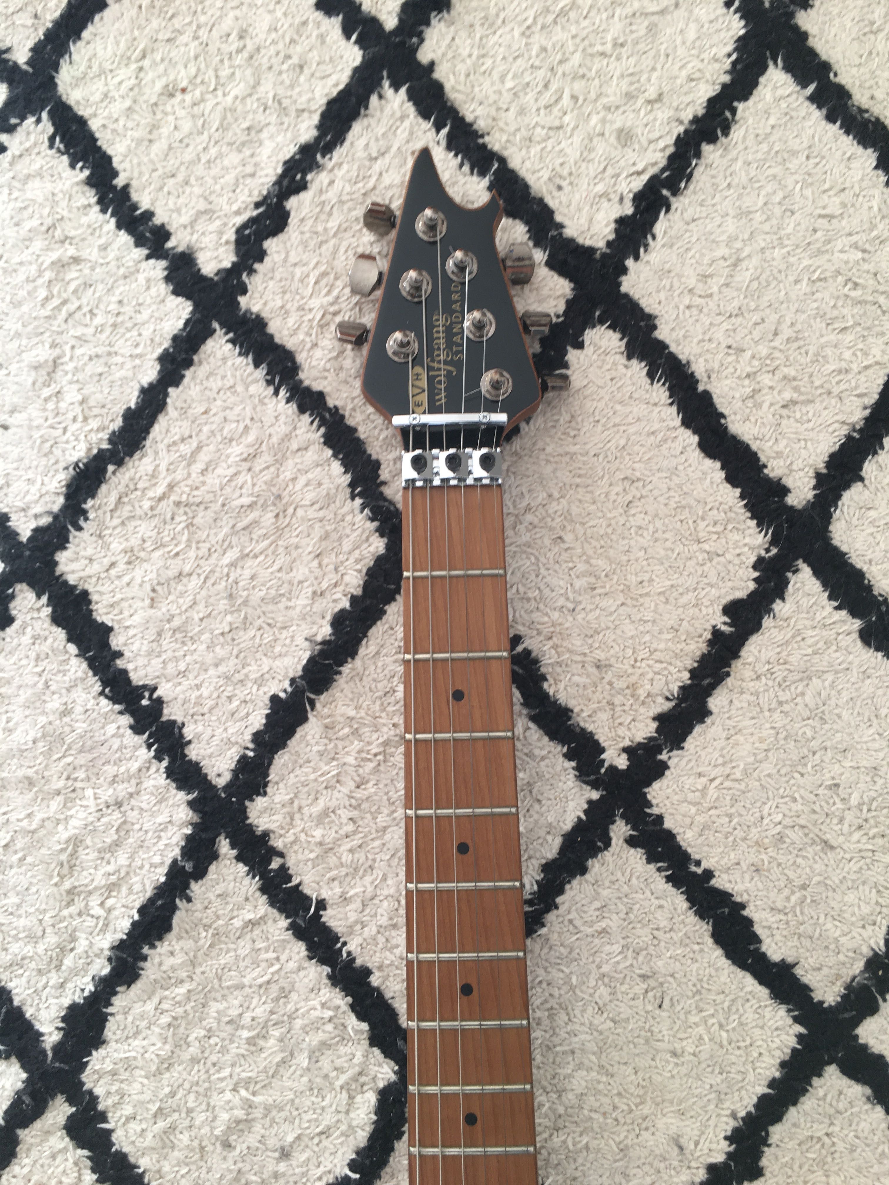 Guitarra Wolfgang Standard QM