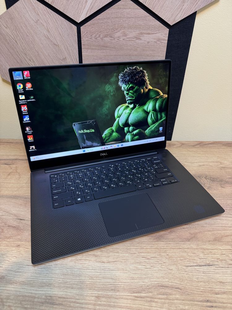 Ноутбук для ігор та дизайну Dell Precision 5530, i7 8850H/16/512/P1000