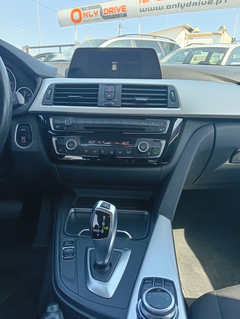 BMW 318d Touring, Particular,  11/2017, Nacional CX Automática! 260€
