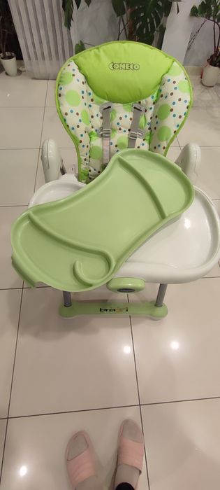 Krzesełko do karmienia Coneco