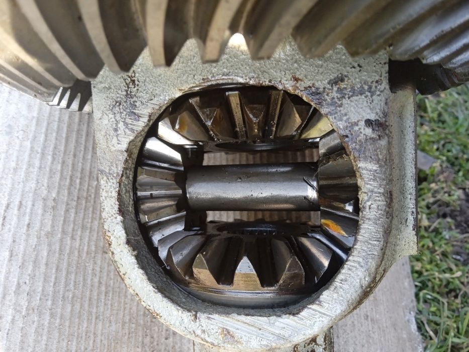 Коробка москвич-2141