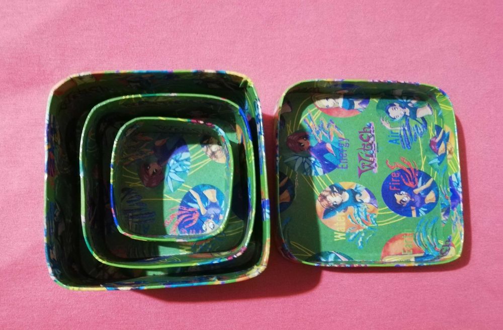 Caixinhas (Witch) (tipo matrioska)