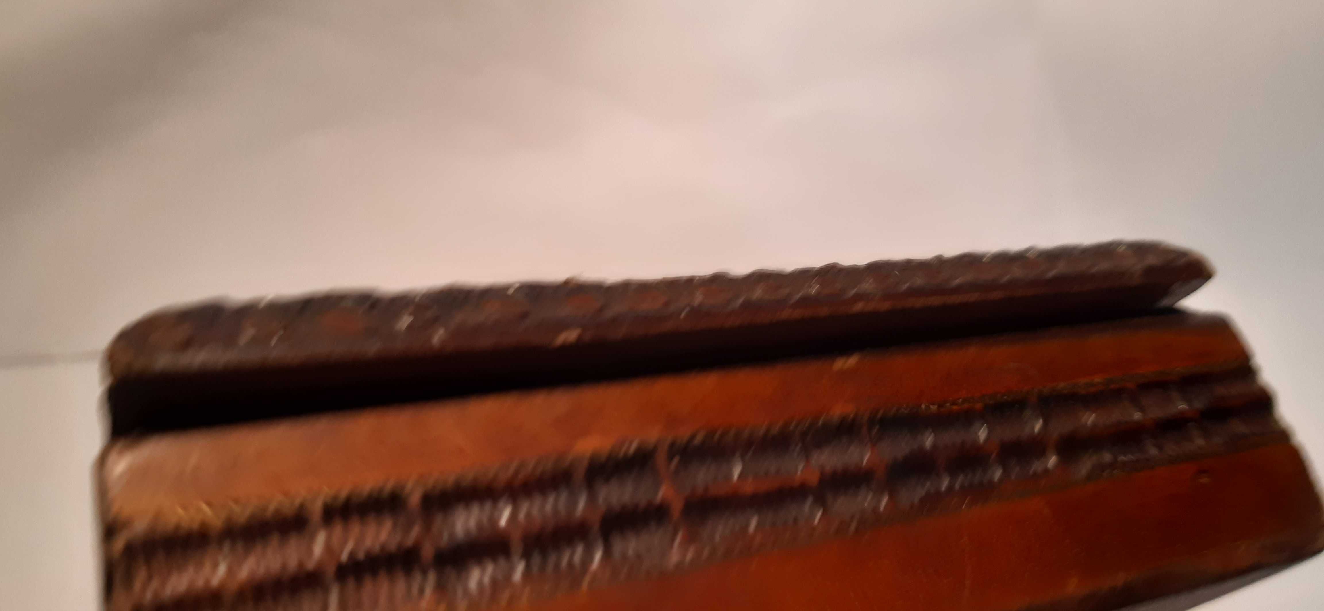 Drewniane pudełko na papierosy z PRL Katowice