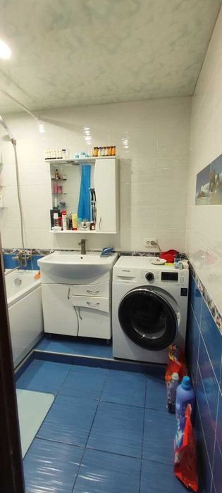 Квартира с ремонтом, ул. Гвардейцев Широнинцев 59, метро Студенческая