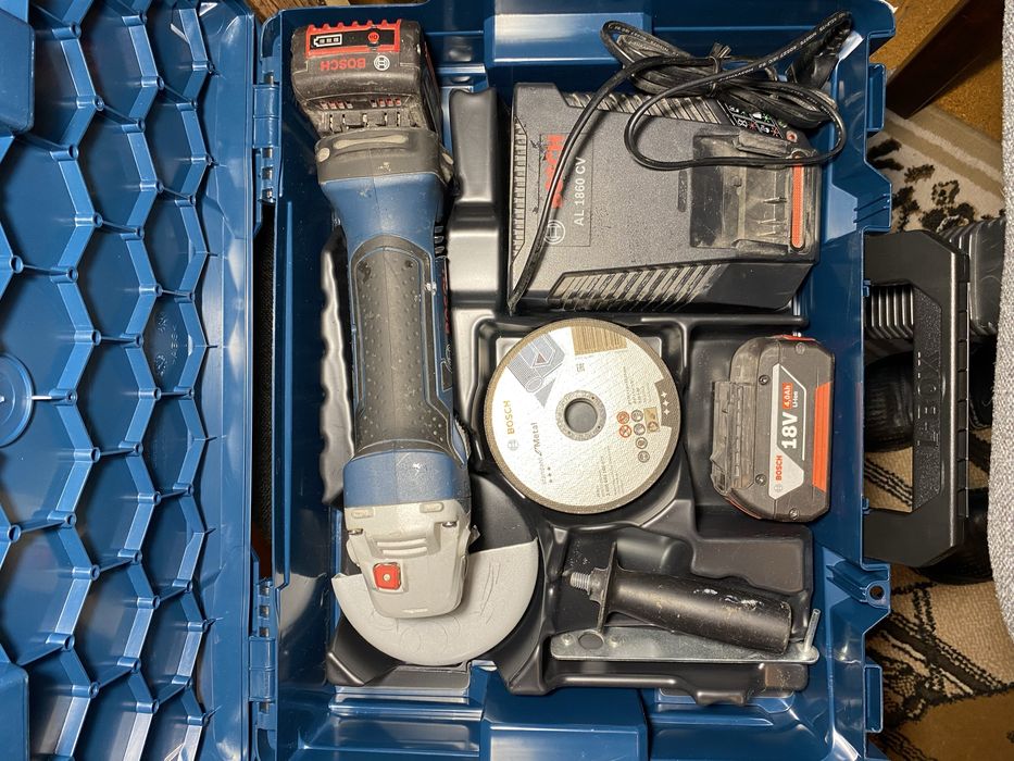 BOSCH Professional Szlifierka Kątowa GWS 18-125-V-LI + 2 Akumulatory